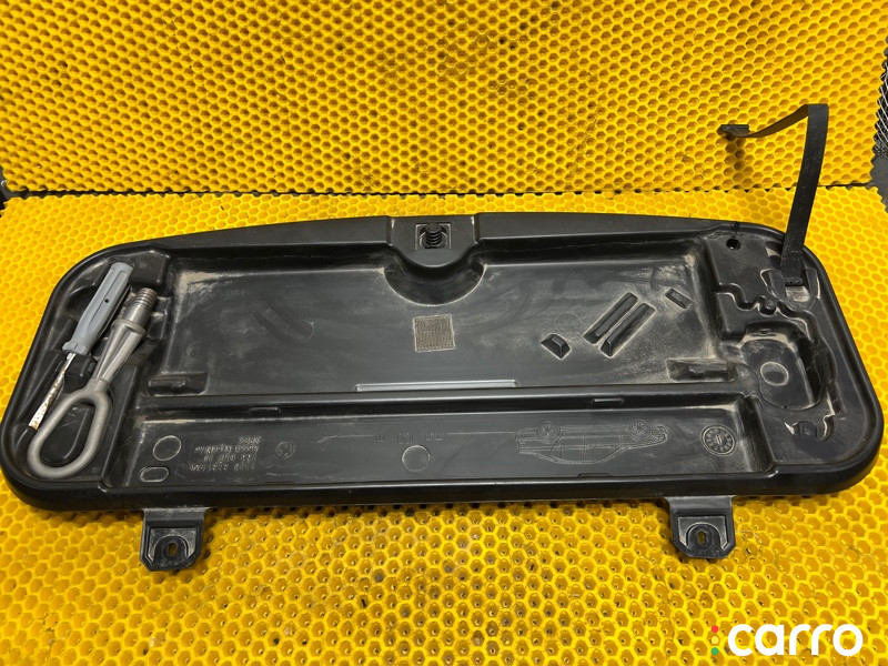 71116761420 Ящик для инструментов BMW 5-series E60 2006г. - фото №2