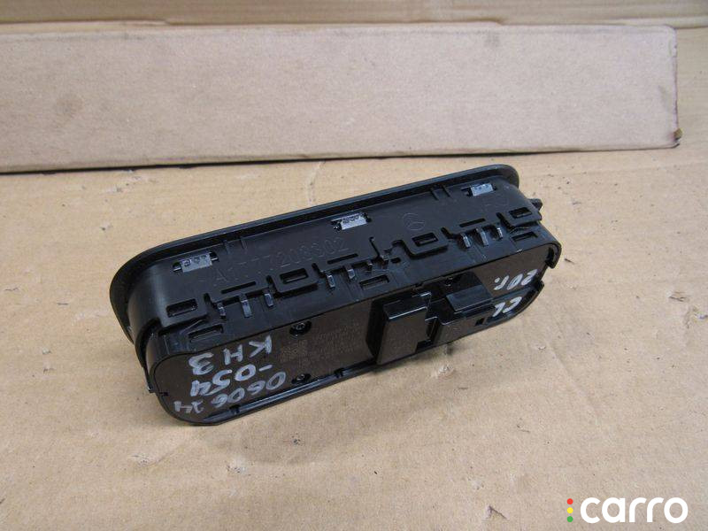 A1777203302, A1679050001 кнопка стеклоподъемника передней левой Mercedes-Benz CLA C118 2020г. - фото №4