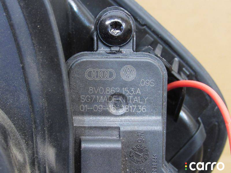 8W0809906A Лючок топливного бака Audi A4 B9 2018г. - фото №9
