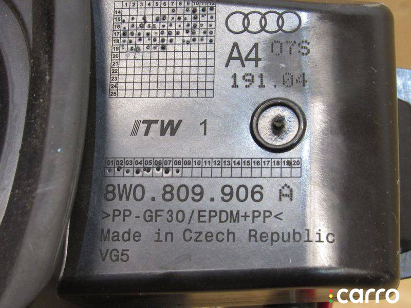 8W0809906A Лючок топливного бака Audi A4 B9 2018г. - фото №10