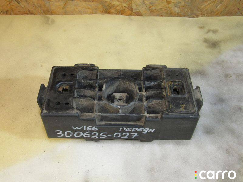 A1666900134 Опора под домкрат (поддомкратная подушка) передняя левая Mercedes-Benz GL X166 2014г. - фото №2