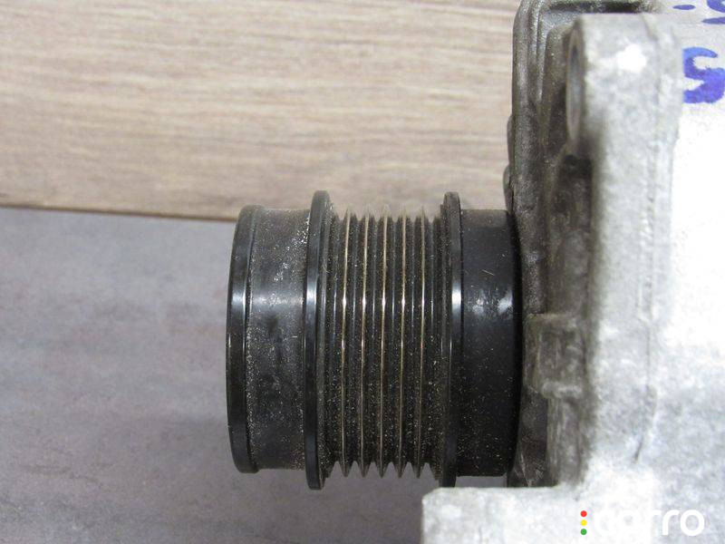 A0009066906 Генератор Mercedes-Benz C W205/S205/C205 2015г. - фото №3