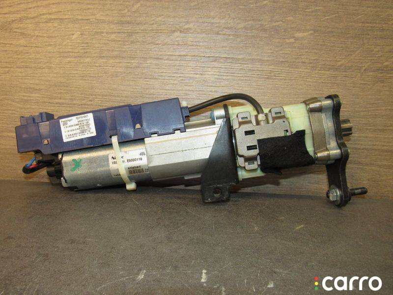 8R0827852 Моторчик (насос) подъема крышки багажника (3-5 двери) правый Audi Q5 8R 2014г. - фото №7