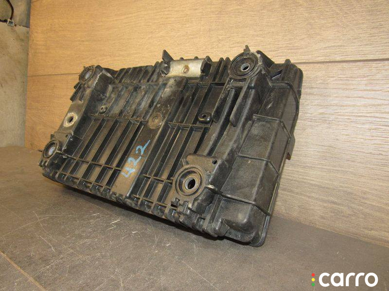 A2056200018 Полка аккумулятора Mercedes-Benz C W205/S205/C205 2016г. - фото №4