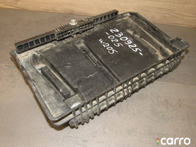 A2056200018 Полка аккумулятора Mercedes-Benz C W205/S205/C205 2016г. - фото №8