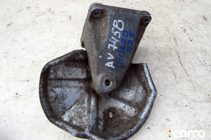 6062230104 кронштейн двигателя левый Mercedes-Benz E W210/S210 1995г. - фото №2