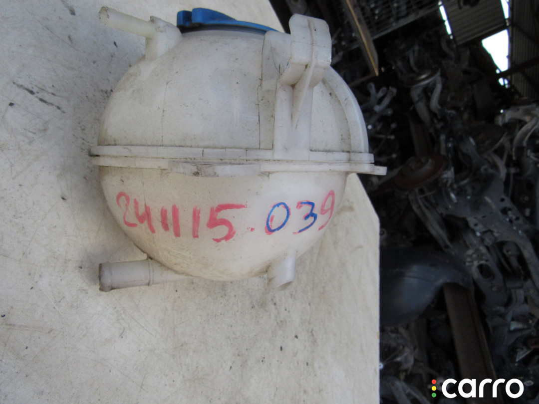 1K0121407A Бачок расширительный Volkswagen Passat B7 2011г. - фото №3