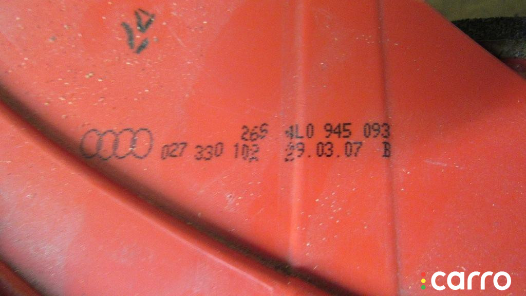 4L0945093 фонарь крышки багажника левый Audi Q7 4L 2006г. - фото №3