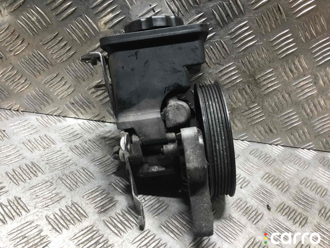 7692974519, 6756575 Насос гидроусилителя руля BMW 3-Series 2006г. - фото №4